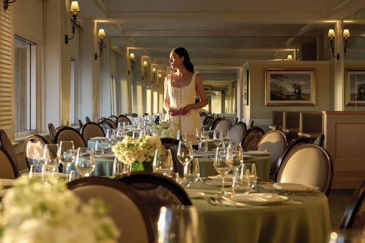 Hotel Interior 5 of 148