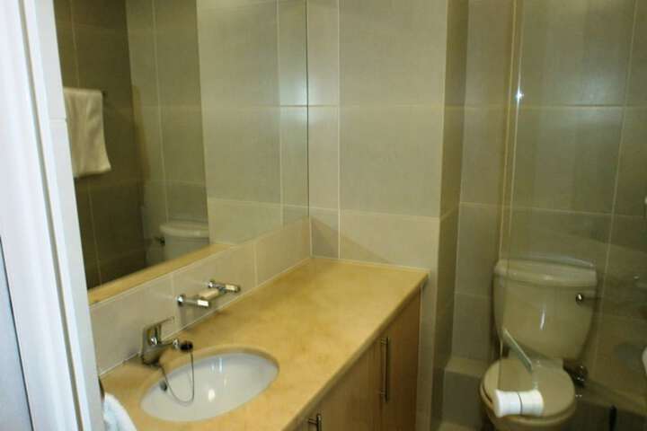 Room 16 of 29