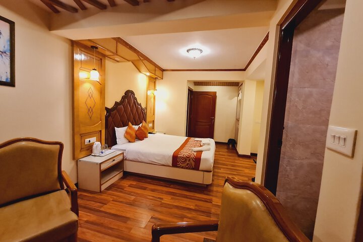 Room 14 of 42