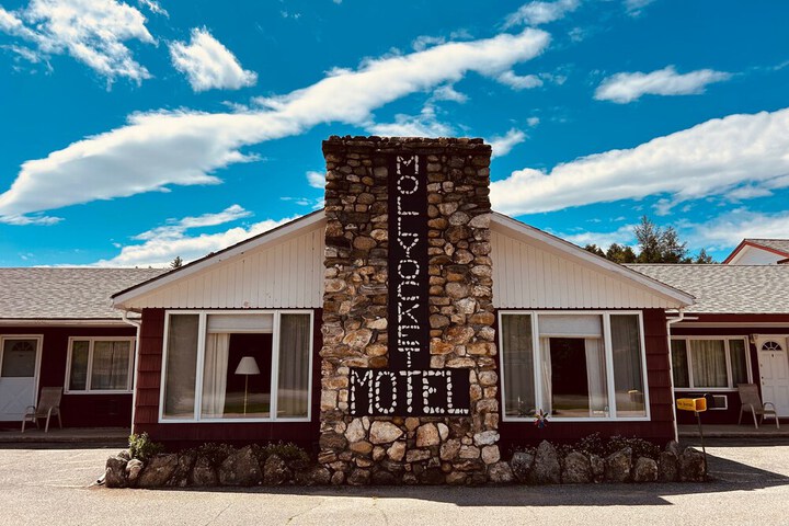 Hotel 19 of 19