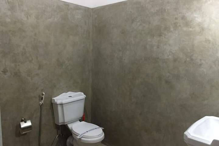 Room 64 of 118