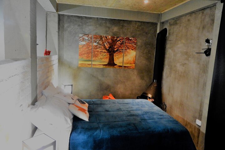 Room 21 of 166