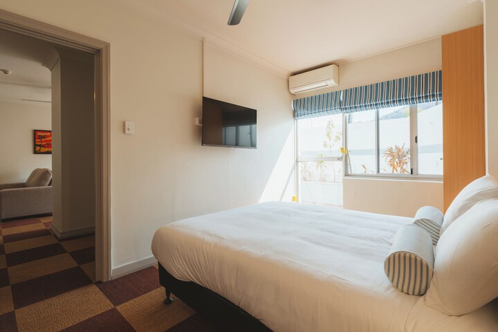 Room 35 of 167