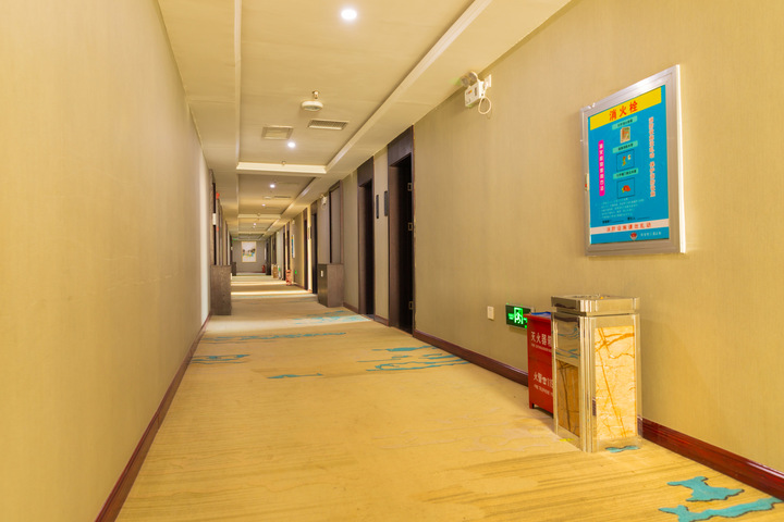 Hotel Interior 13 of 32