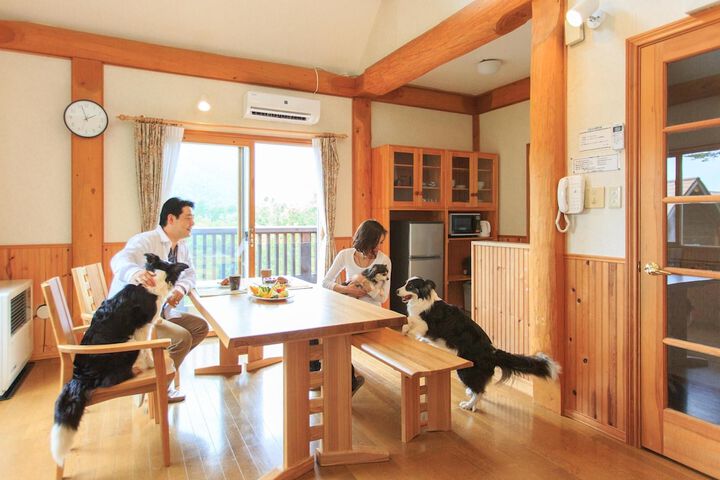 Room 4 of 38