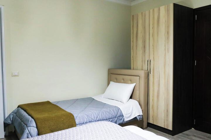 Room 5 of 67