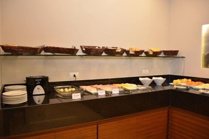 Dining 50 of 72