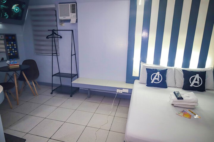 Room 60 of 77