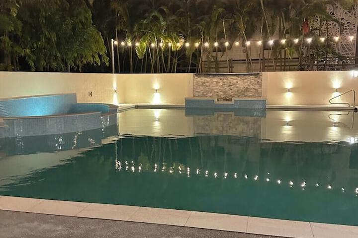 Hotel 66 of 74