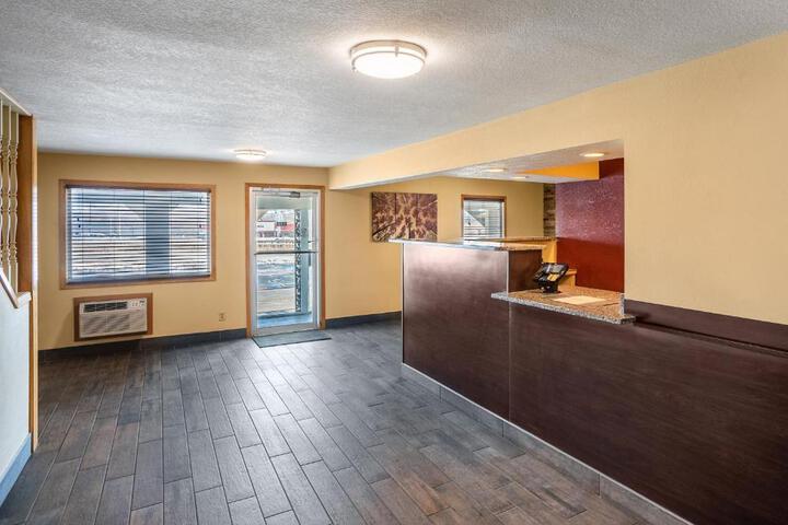 Hotel Interior 4 of 18