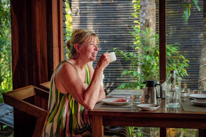 Dining 56 of 94