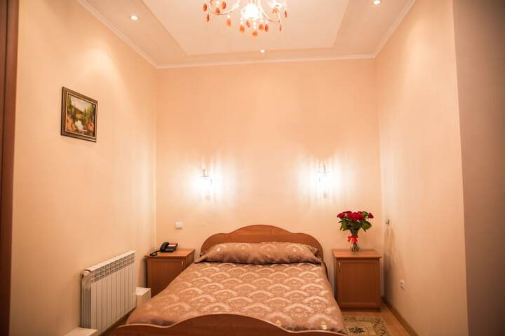 Room 10 of 64