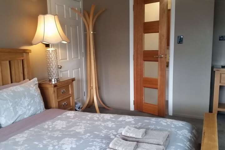 Room 5 of 61