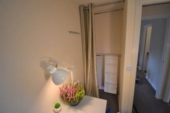 Room 18 of 23