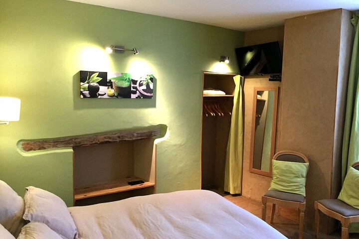Room 19 of 21