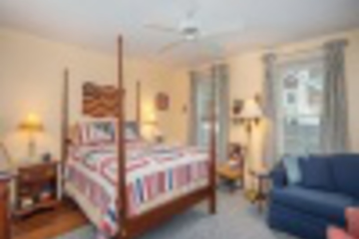 Room 40 of 84