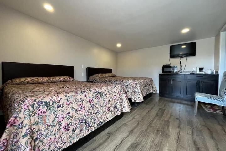 Room 7 of 19