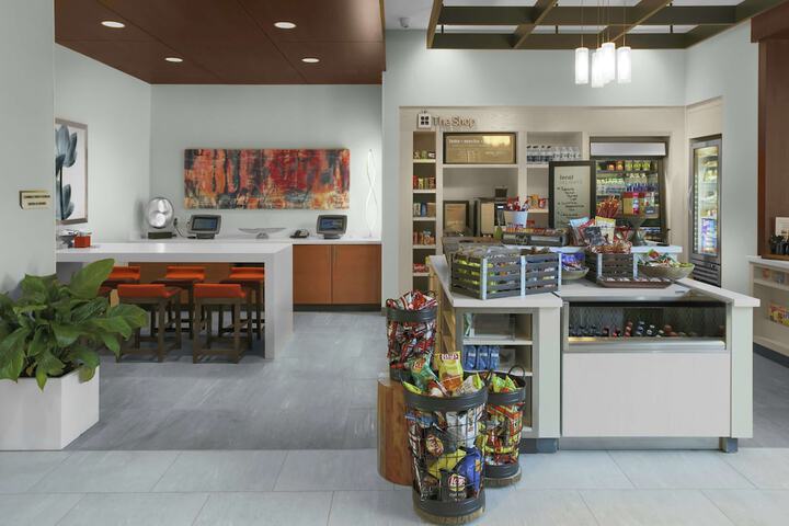 Snack bar