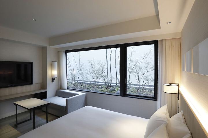 Room 73 of 160