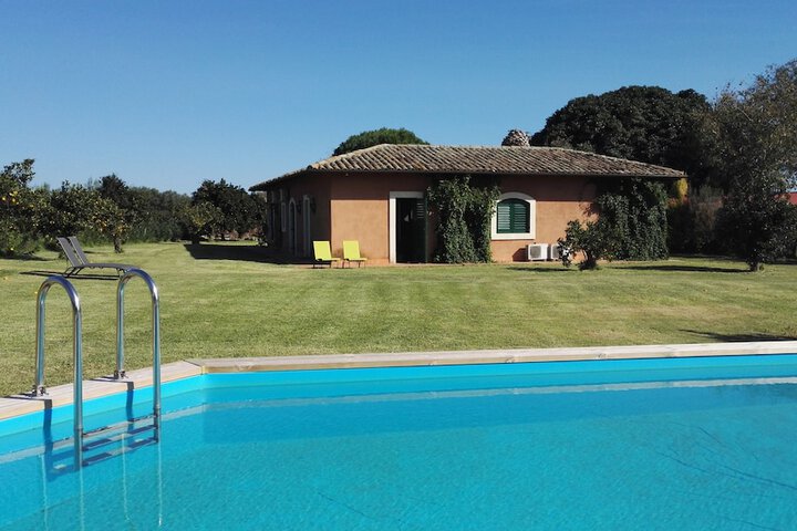 Pool 48 of 69