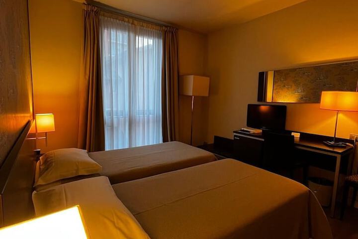Room 20 of 47