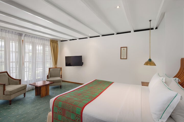 Room 6 of 55
