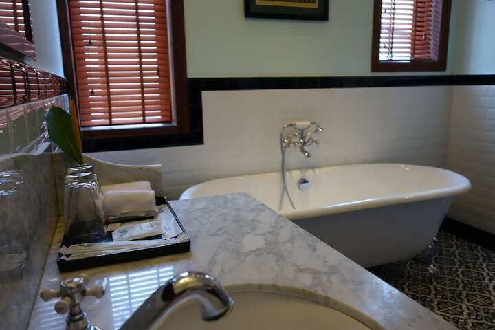 Room 20 of 40