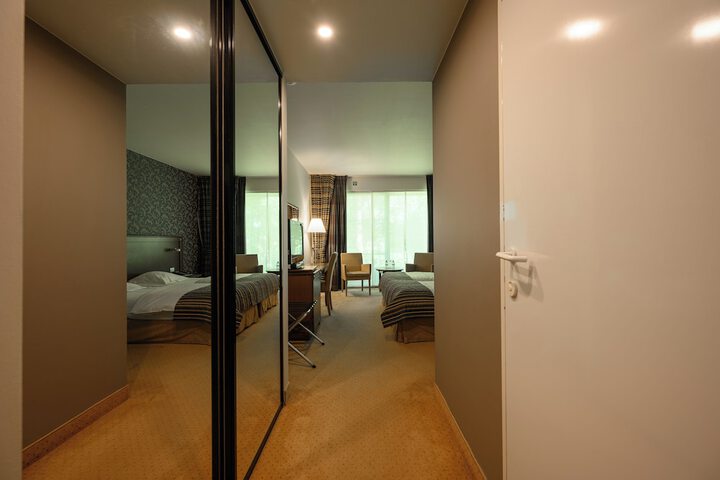 Room 8 of 56