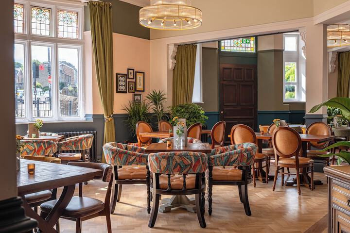 Dining Photos