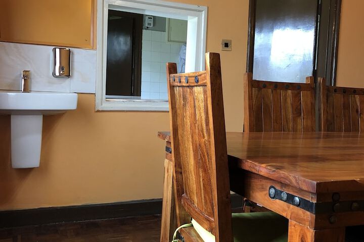 Room 29 of 32