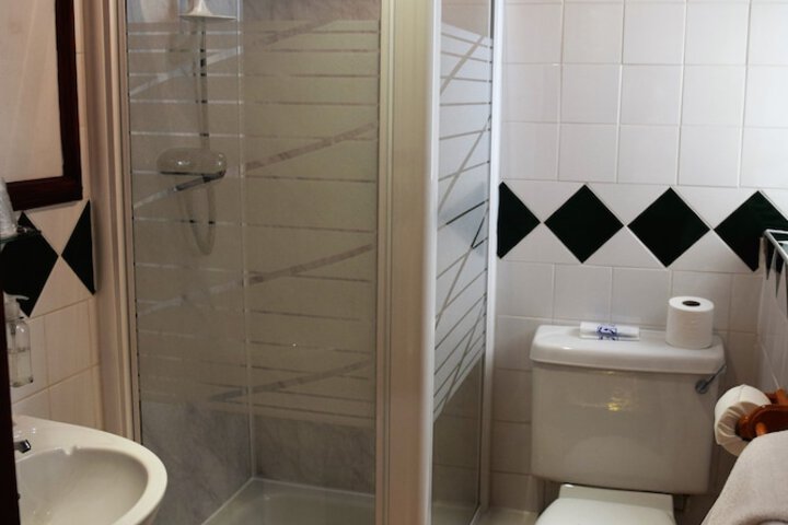 Clean Restrooms