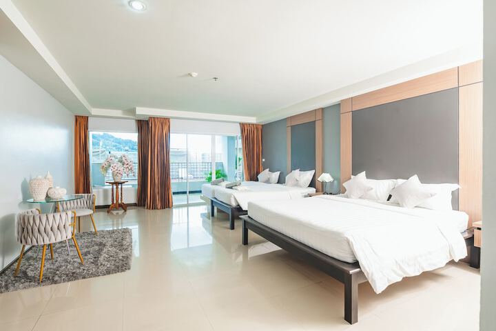 Room 42 of 139