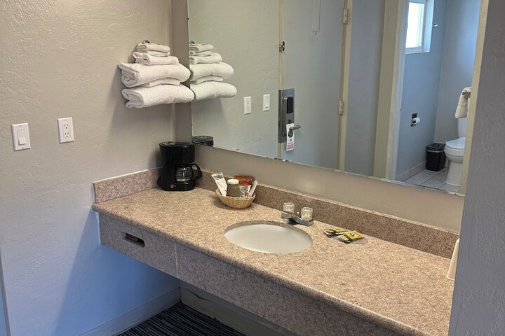 Room 26 of 36