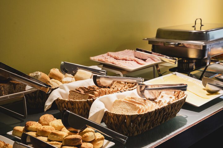 Breakfast/Coffee Service 46 of 68