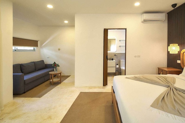 Room 9 of 57