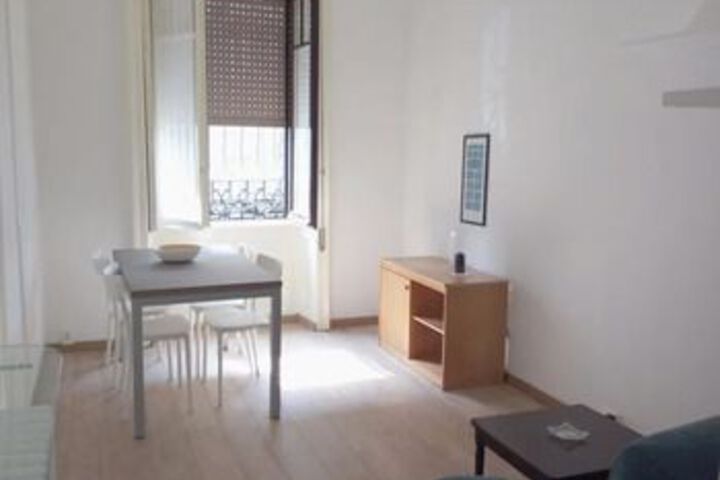 Room 10 of 11