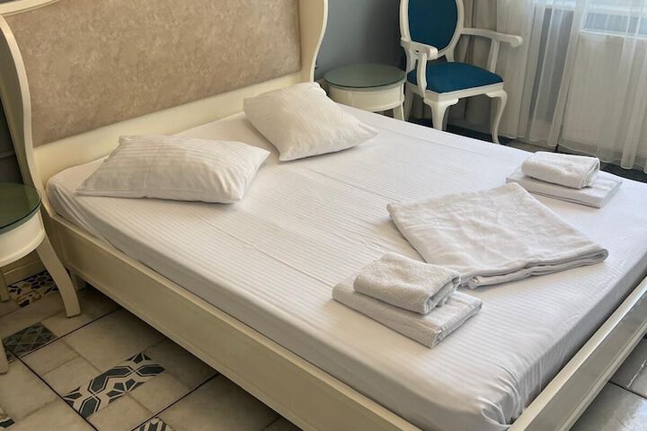 Room 50 of 125