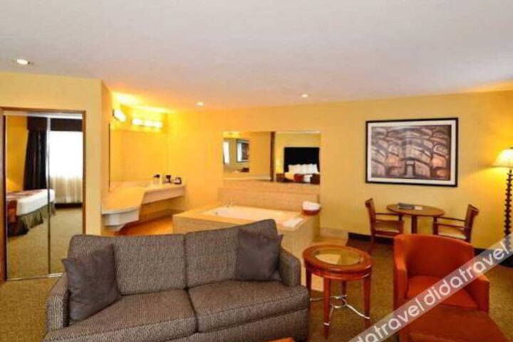 Photo of BEST WESTERN Tulalip Inn