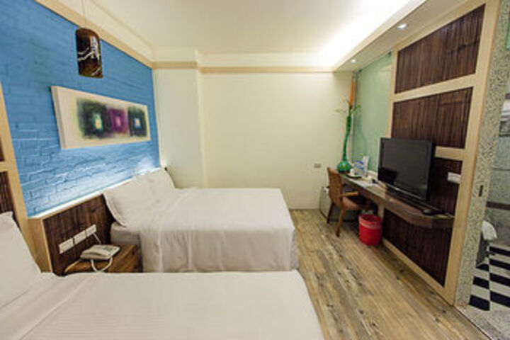 Room 30 of 30