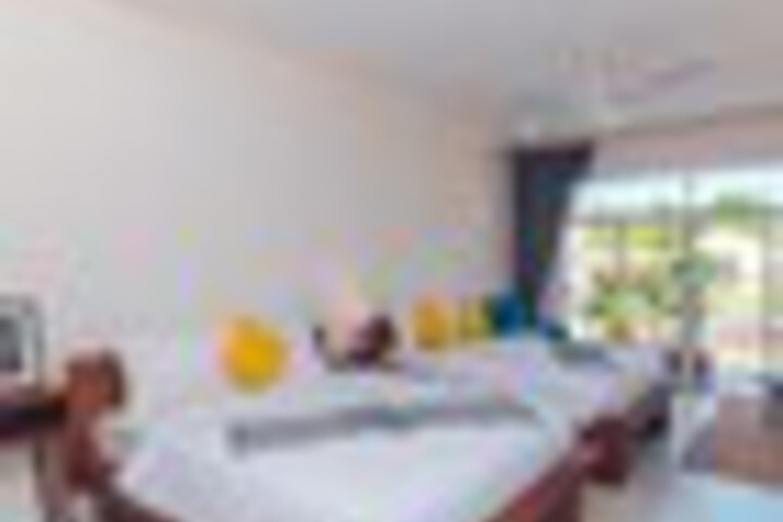 Room 20 of 174