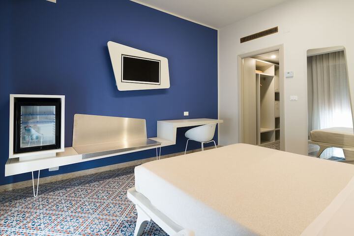 Room 20 of 60