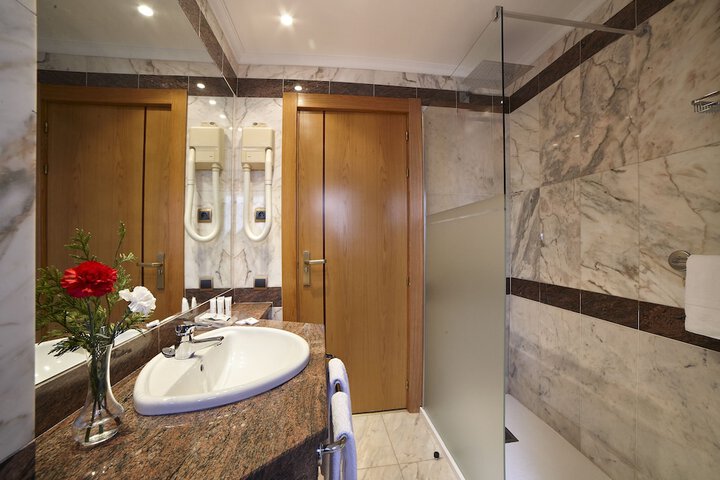 Clean Restrooms