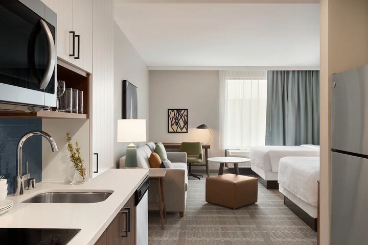 1 King Bed Studio Suite (28 of 31)