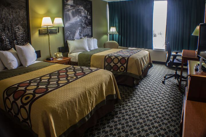 Room 5 of 19