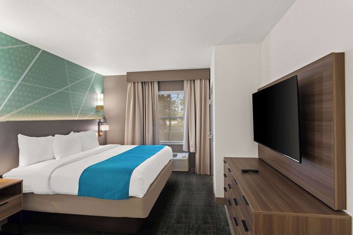 1 Bedroom Suite (13 of 16)