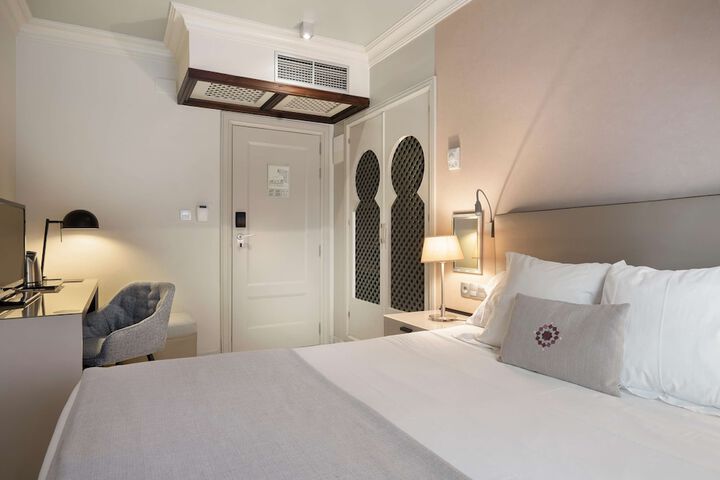 Room 19 of 57