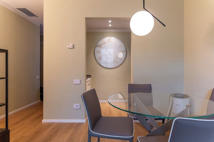 Room 46 of 145