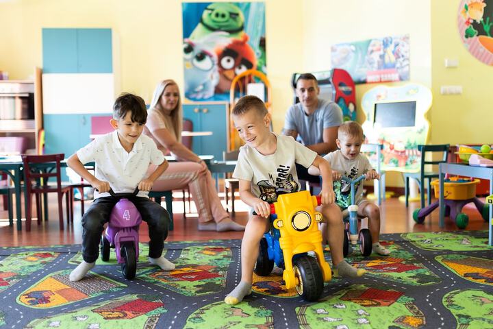 Childrens Activities 54 of 93