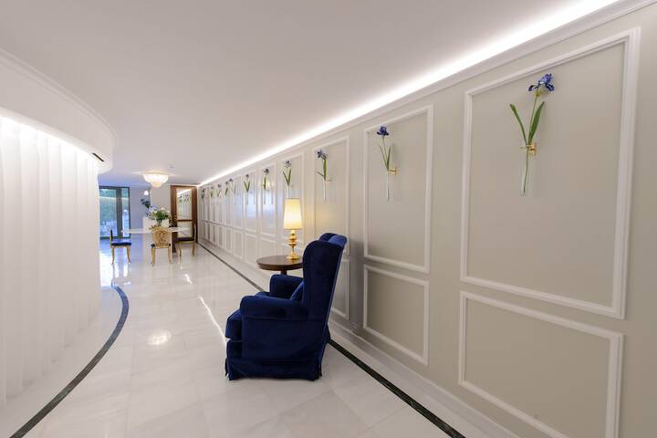 Hotel Interior 102 of 109