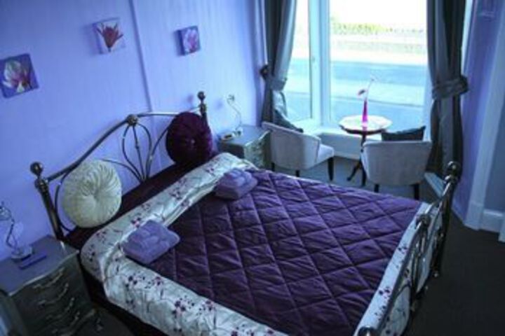 Room 10 of 35